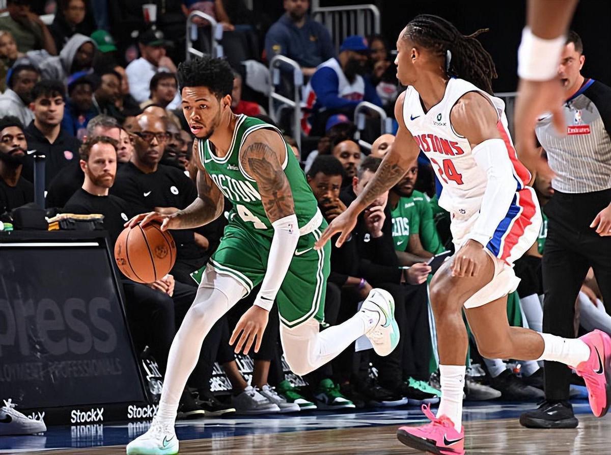 斗球直播-转型成功！失败的建队核心，如今却14+2+2，摇身一变成最佳第六人