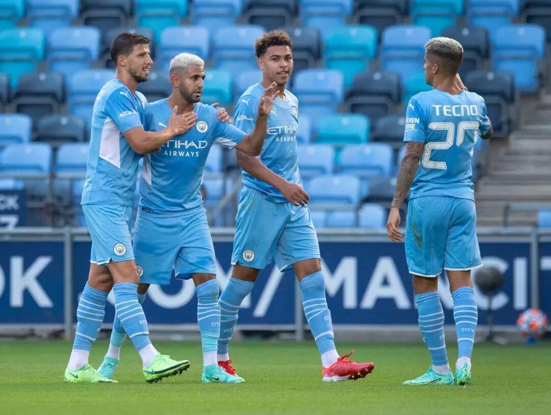 美女主播-维拉“寒王”，已进化成英超新型前腰代表