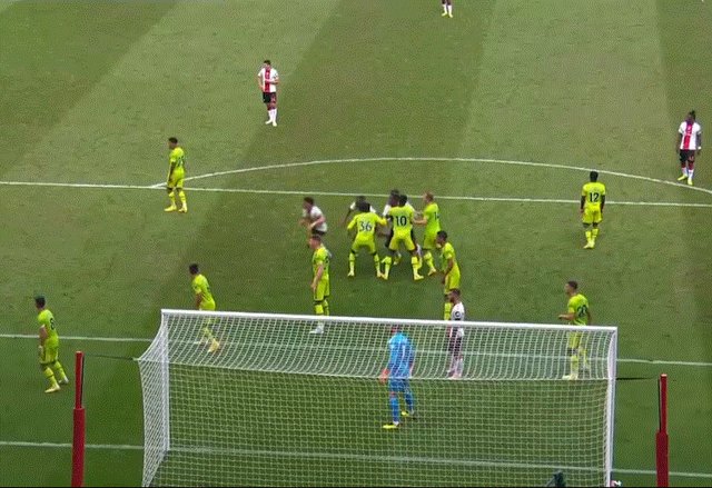 【英超】B费破门卡塞米罗首秀 曼联1球小胜南安普敦