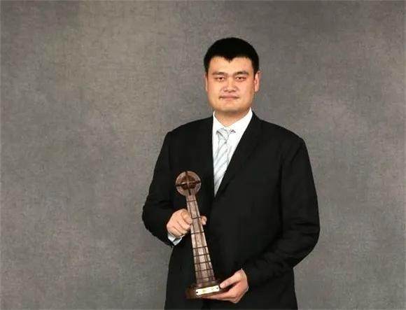 欧冠直播-【早报】比尔森胜利：我该哭还是该笑啊？