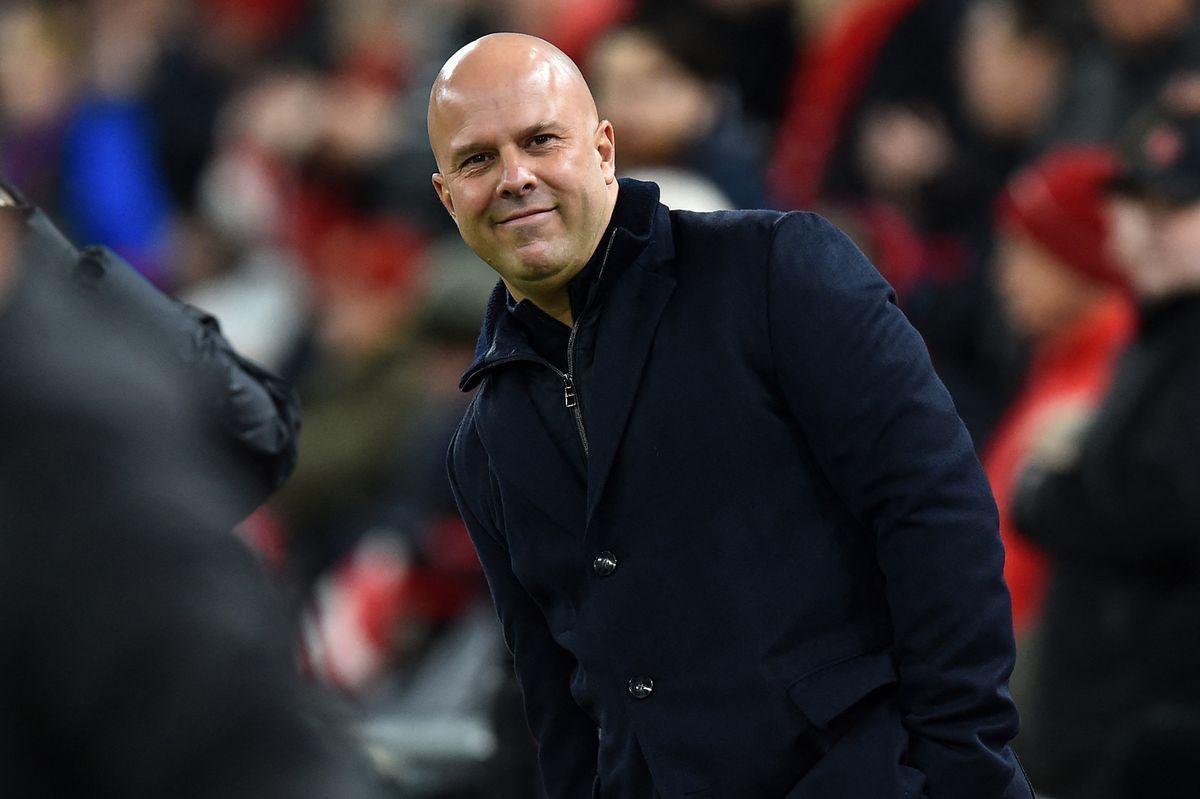 11场不败延续!利物浦4-1巴恩斯利,斯洛特决策印证足总杯转变