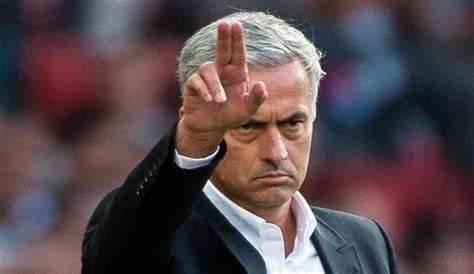 1633901316791006150.jpg 林良锋:闲杂人等退下,纽卡帅位是穆里尼奥的!